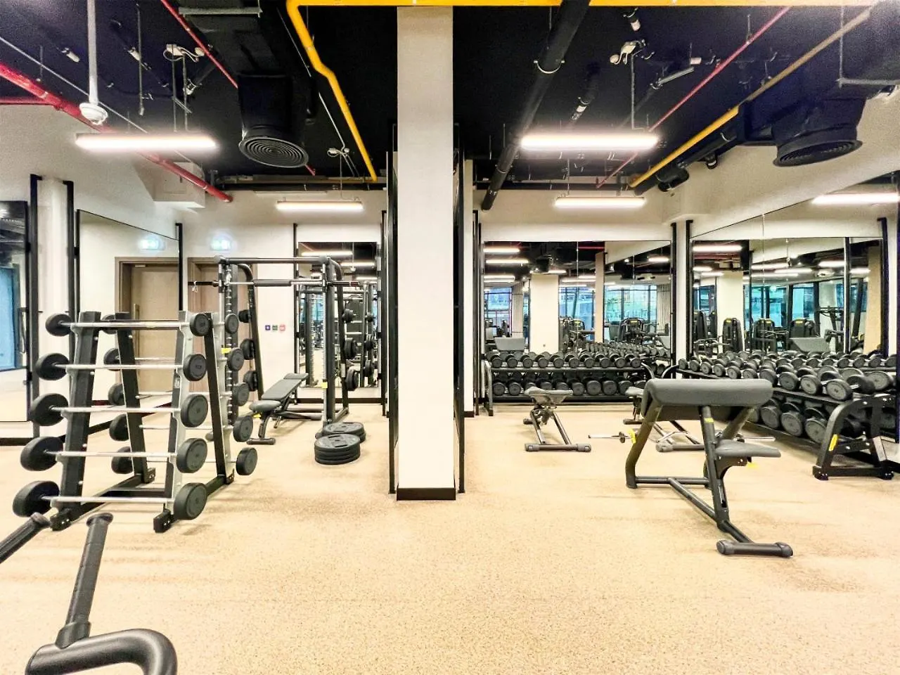 Apartment Brand New Business Bay 1 Bed With Burj Khalifa And Canal Views Dubai